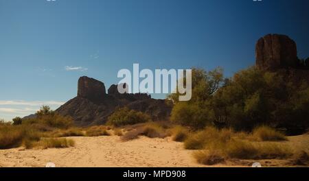 Bizzare Felsformationen am Essendilene in Tassili nAjjer Nationalpark, Algerien Stockfoto