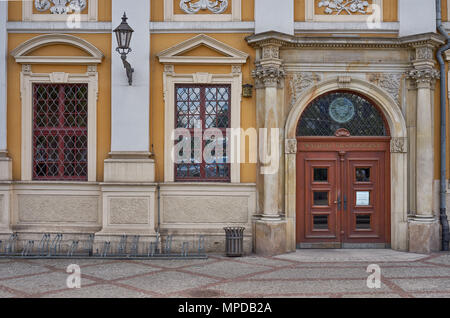 Wroclaw das barocke Gebäude der philologischen Fakultät. ehemaligen Jesuitenkollegs Wroclaw Stockfoto