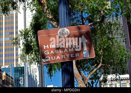 Historischen Gaslamp Quarter Zeichen auf der Straßenlaterne in San Diego, Kalifornien Stockfoto