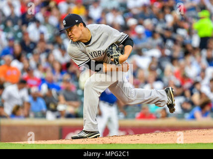 21. Mai 2018: die New York Yankees Kruges Masahiro Tanaka #19 während ein MLB Spiel zwischen den New York Yankees, die Texas Rangers bei Globe Life Park in Arlington, TX New York besiegte Texas 10-5 Albert Pena/CSM. Stockfoto