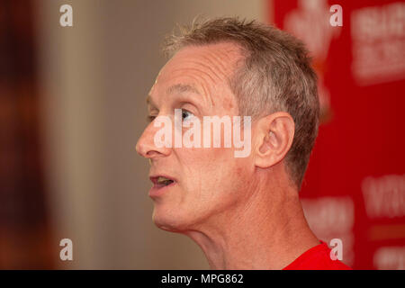 Hensol, Wales, UK. 23. Mai 2018. Wales Rugby Union Trainer Rob Howley während einer Pressekonferenz über die Seite Sommer Tour 2018. Credit: Mark Hawkins/Alamy leben Nachrichten Stockfoto