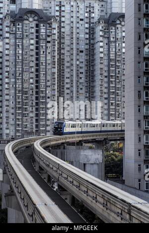 Chongqing, Chongqing, China. 24. Mai, 2018. Chongqing, China - Chongqing, ehemals Romanisiert wie Chungking, ist eine große Stadt im Südwesten Chinas. Es administrativ ist eines von Chinas vier direkt kontrollierten Gemeinden (die anderen drei sind, Peking, Shanghai und Tianjin), und die einzige Gemeinde in China weit entfernt von der Küste entfernt. Credit: SIPA Asien/ZUMA Draht/Alamy leben Nachrichten Stockfoto