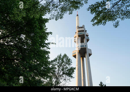 Eine txternal Blick auf den Fernsehturm in Prag, Tschechische Republik Stockfoto