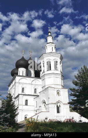 Blick auf die Kirche von St. Nikolaus in Vologda, Russland 17. Stockfoto