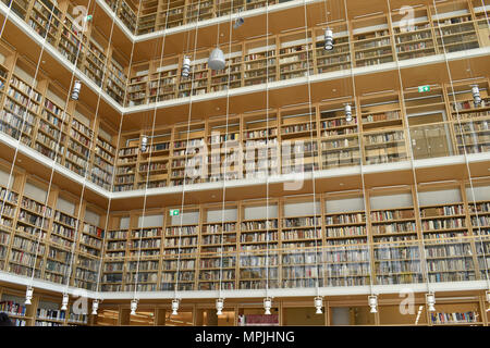 Nationale Bibliothek von Griechenland, neu in 2017, an der Snfcc in Athen Stockfoto