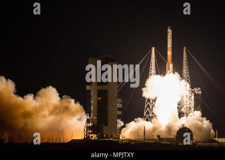 Ein United Launch Alliance Delta IV-Rakete in der ...