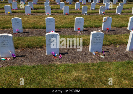 Carlisle, PA, USA - 26. Juni 2016: Gräber der gebürtigen amerikanischen Jugendlichen, die Carlisle Indian Industrial School in Carlisle besucht. Stockfoto