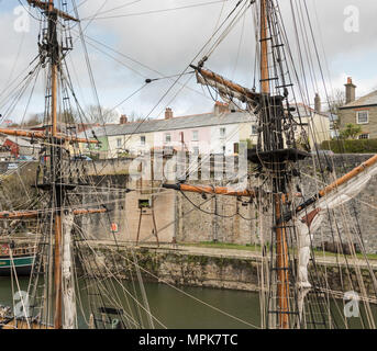 Der historische Hafen von Charlestown in Cornwall. Stockfoto