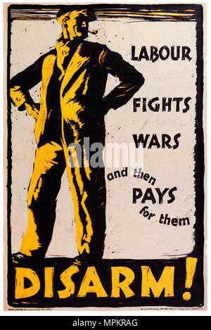 Vintage Propaganda Poster - die Achse des Bowling Pins Stockfoto