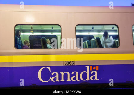 Kanada, Kanada, Nordamerika Charny, VIA Rail Bahnhof, VIA Rail PKW, Transport, Kanada070708120 Stockfoto