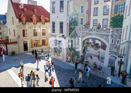 Quebec Kanada, Unterstadt, Rue du Sault Au Matelot, historische Gebäude, Skyline der Stadt, Wandbild zeigt lokale Geschichte, Kanada070712006 Stockfoto