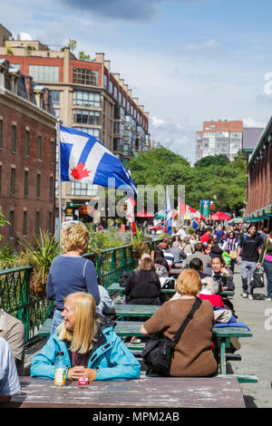 Toronto Kanada, St. Lawrence Market, Shopping Shopper Shopper Shopper Shops Märkte Marktplatz Kauf Verkauf, Einzelhandel Geschäfte Geschäft Geschäfte, weit Stockfoto