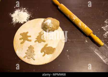 Ingwer keks Stücke sind auf den test Schnitt Stockfoto