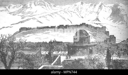 'Ansicht in Kabul: Die Bala Hissar und ein Teil der Stadt aus Deh Afghanischen', c 1880. Artist: Unbekannt. Stockfoto