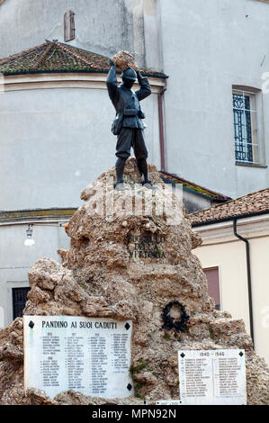 Italien, Lombardei, Pandino ., Memorial Mahnmal von Pietro Kufferle Stockfoto