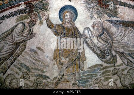 Christus mit St. Paul und St. Peter (rechts), Mosail detail, Kirche Santa Costanza, Rom, 350 v. Chr.. Artist: Unbekannt. Stockfoto