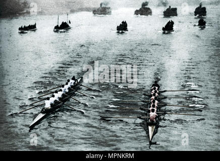 Oxford und Cambridge Boat Race, London, 1926-1927. Artist: Unbekannt. Stockfoto