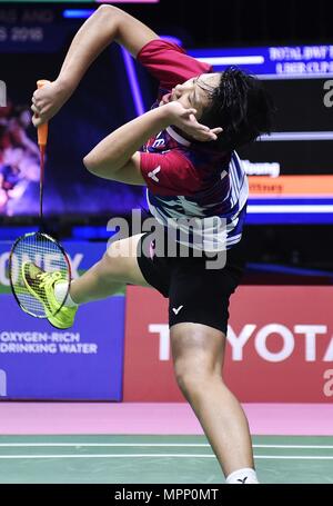 Bangkok, Thailand. 24. Mai, 2018. Eine Se Junge von Team Südkorea konkurriert gegen Brittney Tam von Team Kanada während der BWF Uber Cup 2018 quaterfinal Match in Bangkok, Thailand, am 24. Mai 2018. Team Südkorea gewann 3-1. Credit: Wang Shen/Xinhua/Alamy leben Nachrichten Stockfoto