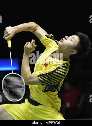 Bangkok, Thailand. 24. Mai, 2018. Shi Yuqi von Team China schlägt eine Rückkehr gegen Wang 1176 Wei von Team Chinesisch Taipei während der BWF Thomas Cup Viertelfinale 2018 in Bangkok, Thailand, am 24. Mai 2018. Shi Yuqi gewann 2-0 und das Team China in die Halbfinale mit 3-0. Credit: Wang Shen/Xinhua/Alamy leben Nachrichten Stockfoto