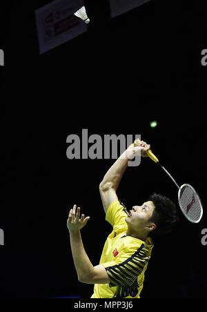 Bangkok, Thailand. 24. Mai, 2018. Shi Yuqi von Team China schlägt eine Rückkehr gegen Wang 1176 Wei von Team Chinesisch Taipei während der BWF Thomas Cup Viertelfinale 2018 in Bangkok, Thailand, am 24. Mai 2018. Shi Yuqi gewann 2-0 und das Team China in die Halbfinale mit 3-0. Credit: Wang Shen/Xinhua/Alamy leben Nachrichten Stockfoto