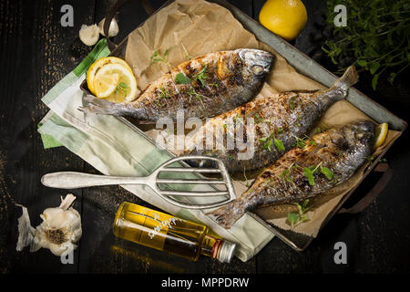 Gegrillte Brassen Stockfoto