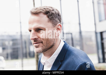 Porträt von zuversichtlich Geschäftsmann Stockfoto