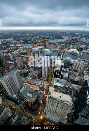 Australien, New South Wales, Sydney Darling Harbour am Abend Stockfoto