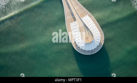 Luftaufnahme eines modernen Pier in Lido di Camaiore, Lucca, Italien Stockfoto