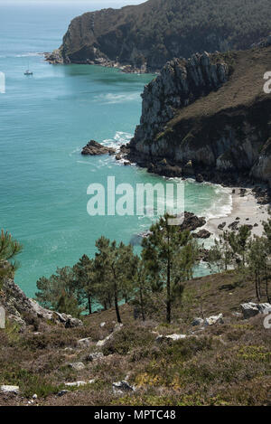 Plage de l'Ile Vierge Strand, Pointe de Saint-Hernot, Halbinsel Crozon, Finistère, Bretagne, Frankreich. Stockfoto