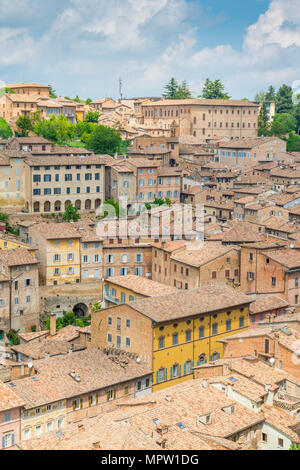 Panoramischer Anblick in Urbino, Stadt und Weltkulturerbe in der Region Marken in Italien. Stockfoto