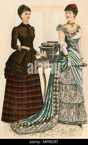 Godey's Fashion Lady mit einem Remington Schreibmaschine und einer in einem Kleid, 1880. Farblithographie Stockfoto