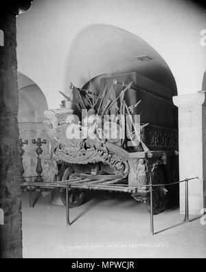 Herzog von Wellington's Funeral Schlitten, St. Paul's Cathedral, City of London, c 1870 - c 1900. Artist: York & Sohn. Stockfoto