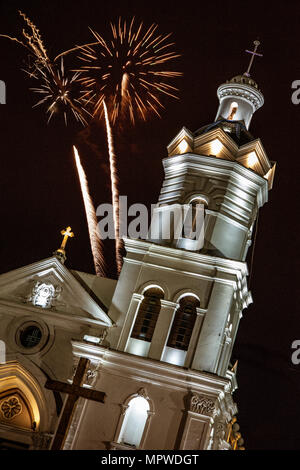 Iglesia San Blas in Cuenca in der Nacht Stockfoto