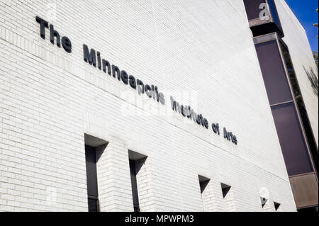 Das Minneapolis Institute of Arts stellt Kunst aus und beherbergt die Children's Theater Company in Minnesota. Stockfoto