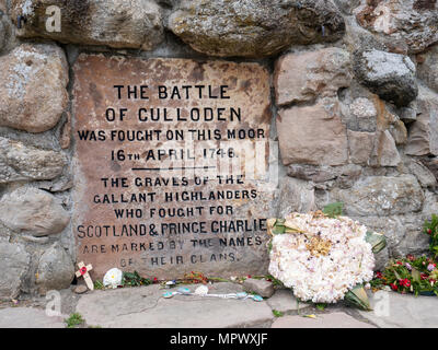 Memorial Cairn bei Culloden Moor in der Nähe von Inverness, Scottish Highlands, Ort der Schlacht von Culloden, 16. April 1746. Stockfoto