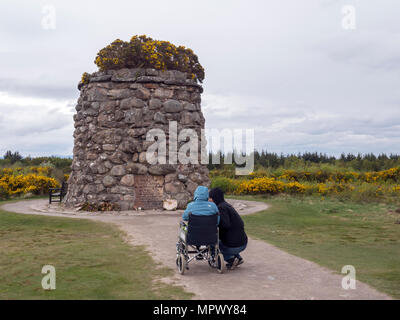 Memorial Cairn bei Culloden Moor in der Nähe von Inverness, Scottish Highlands, Ort der Schlacht von Culloden, 16. April 1746. Stockfoto