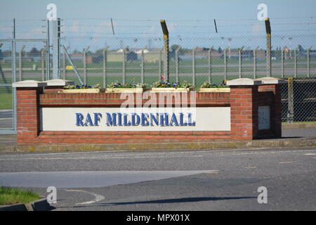 Tor an R A F Mildenhall US-Airbase Stockfoto