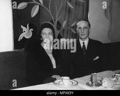 Fürst Felix Jussupow, Graf Sumarokov-Elston und seine Frau, Prinzessin Irina Alexandrowna Russlands, C. Stockfoto