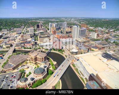 Rochester ist eine große Stadt im Südosten von Minnesota zentriert um Health Care Stockfoto