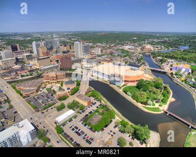 Rochester ist eine große Stadt im Südosten von Minnesota zentriert um Health Care Stockfoto