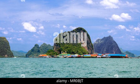 Ko Panyee muslimischen Fischerdorf auf Stelzen Phang Nga Bay National Park Thailand gebaut Stockfoto