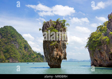 Spektakulären Kalkstein Karst James Bond Insel in der Phang Nga Bay National Park Thailand Stockfoto