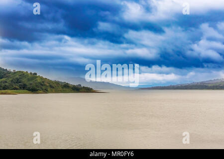 Laguna de Arenal ab der Straße in El Fosforo in der Provinz Guanacaste in Costa Rica Stockfoto