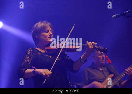 Shooglenifty sind eine Schottische, Edinburgh-basierten 6-stück Celtic fusion Band, die international Touren. Stockfoto