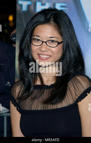 Keiko Agena (Gilmore Girls) Ankunft in "Die WB 2003 Winter TCA Tour Party' in Hollywood und Highland in Los Angeles, Ca. Samstag, Januar 11, 2003 GilmoreG AgenaKeiko 005 Red Carpet Event, Vertikal, USA, Filmindustrie, Prominente, Fotografie, Bestof, Kunst, Kultur und Unterhaltung, Topix Prominente Fashion/Vertikal, Besten, Event in Hollywood Leben - Kalifornien, Roter Teppich und backstage, USA, Film, Stars, Film Stars, TV Stars, Musik, Promis, Fotografie, Bestof, Kunst, Kultur und Unterhaltung, Topix, headshot, vertikal, eine Person aus dem Jahr 20. Stockfoto