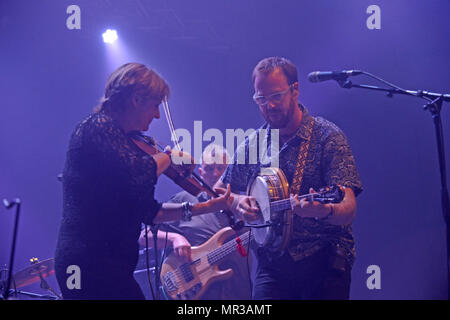 Shooglenifty sind eine Schottische, Edinburgh-basierten 6-stück Celtic fusion Band, die international Touren. Stockfoto