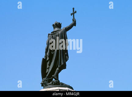 Pelagius von Asturien (C. 685 - 737). Westgotischen Adligen, die das Königreich Asturien gegründet. Erster König von Asturien. Sieger der Schlacht von Covadonga gegen die Muslime. Denkmal für Pelagius, 1891 von Jose Maria Lopez Rodriguez (1844-1913). Im Marquis Square in Gijón, Asturien, Spanien befindet. Stockfoto