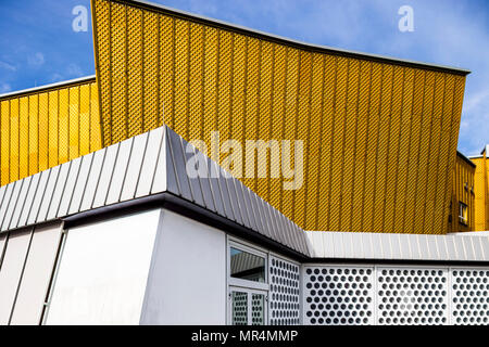 Ein Detail der Berliner Philharmoniker in Berlin, Deutschland. Stockfoto