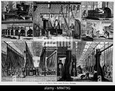 Gravur, die Szenen aus der Royal Small Arms Factory in Enfield, Middlesex. Verschiedene Abteilungen in der Herstellung von Schwertern und Kleinwaffen für die britische Regierung. Die beiden unteren Bilder zeigen Workshops mit Ridge und furche Dächer mit nach Norden ausgerichteten Oberlichter für gleichmäßige Beleuchtung. Die auf der linken Seite zeigt die Reihen der Maschinen durch die Wellen angetrieben und belting. Vom 19. Jahrhundert Stockfoto