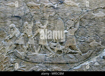 Alten assyrischen Soldaten auf Reed Boot, in den Sumpfgebieten des Südirak. Assyrische, ca. 640-620 ВС von Ninive, Süd-west Palace. Stockfoto